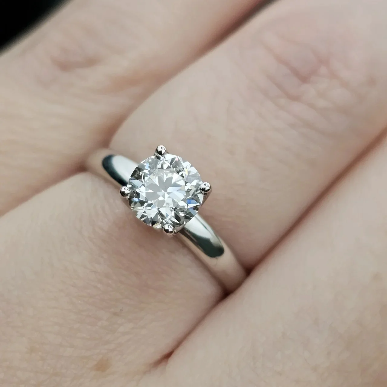 Кольцо Deimantas 112615915 17р 1,0ct. купить,NaN