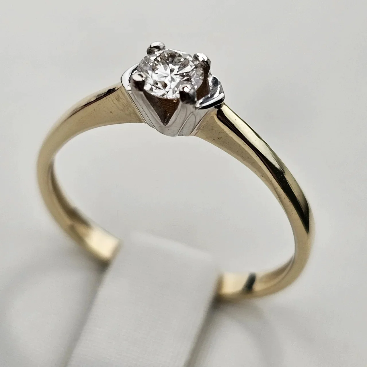 Кольцо Deimantas 112615896 16,5р 0,202ct. купить,NaN