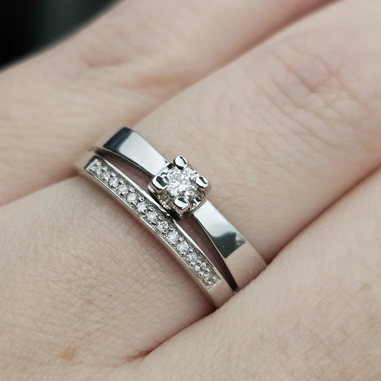 Кольцо Deimantas 112615905 18р 3,83гр 0,149ct. купить,NaN