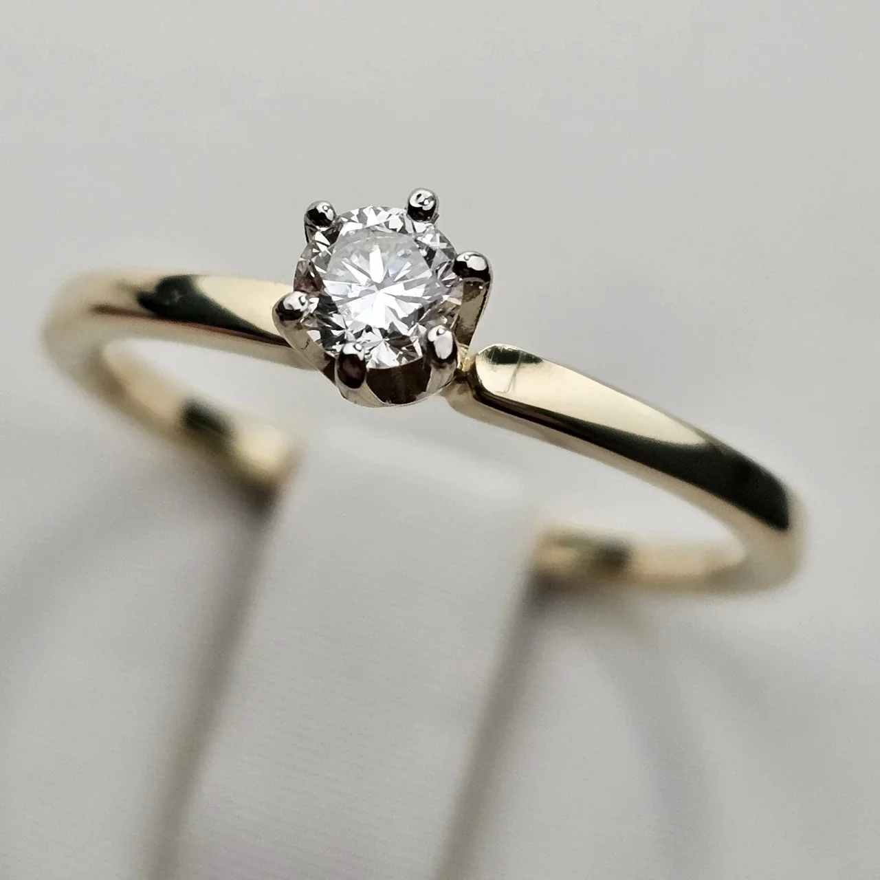 Кольцо Deimantas 112615887 17р 0,22ct. купить,NaN