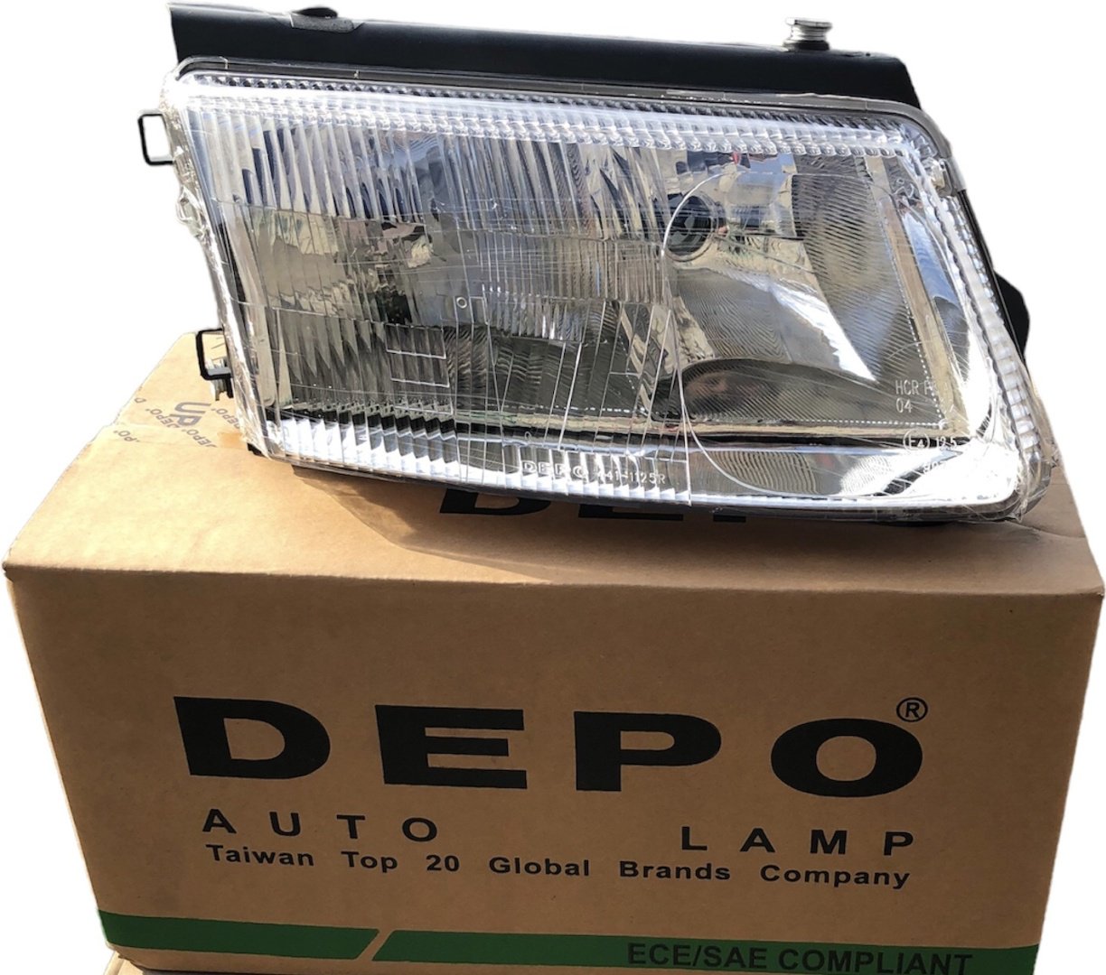 DEPO блок фара 441-1125R-LD-EM купить,NaN