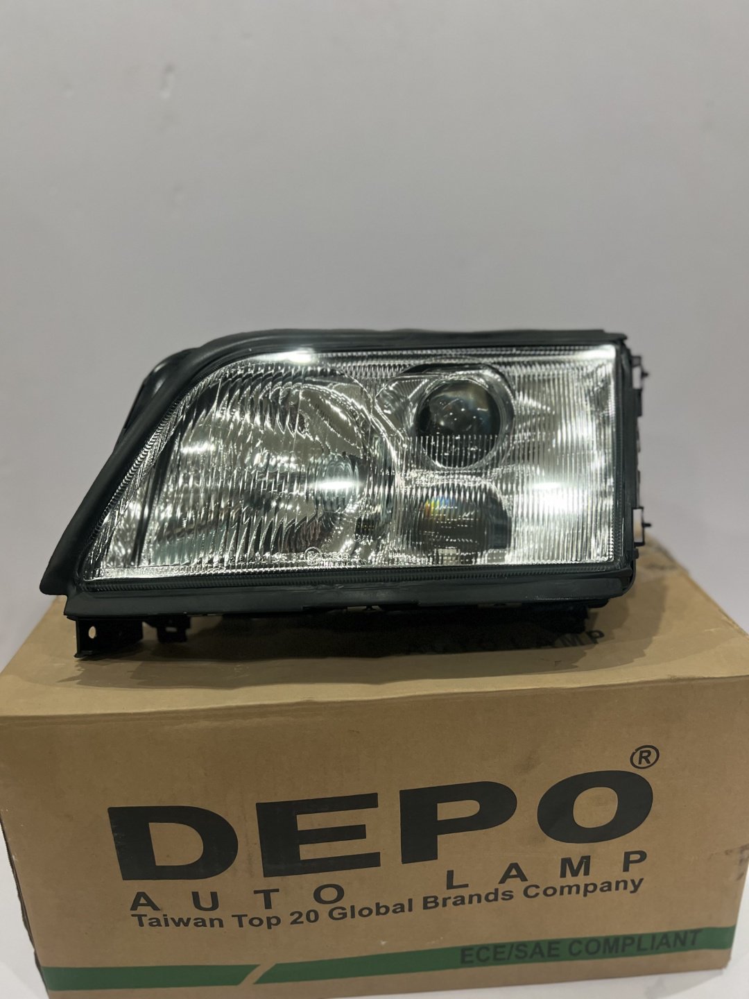 DEPO блок фара 441-1118L-LD-EF купить,NaN