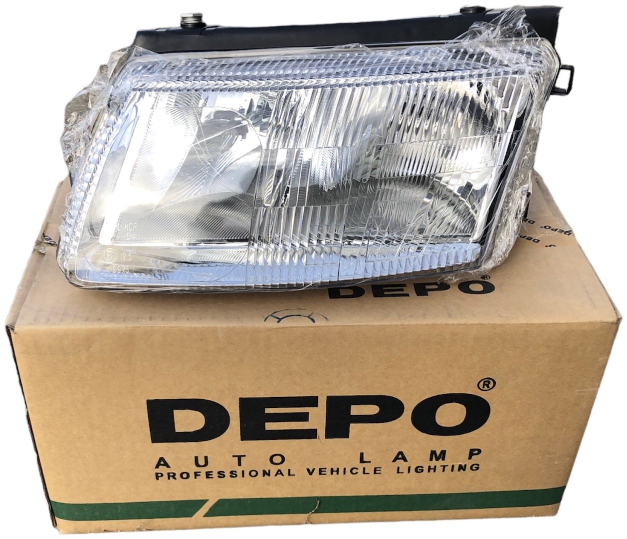 DEPO блок фара 4411125LLDEM купить,NaN