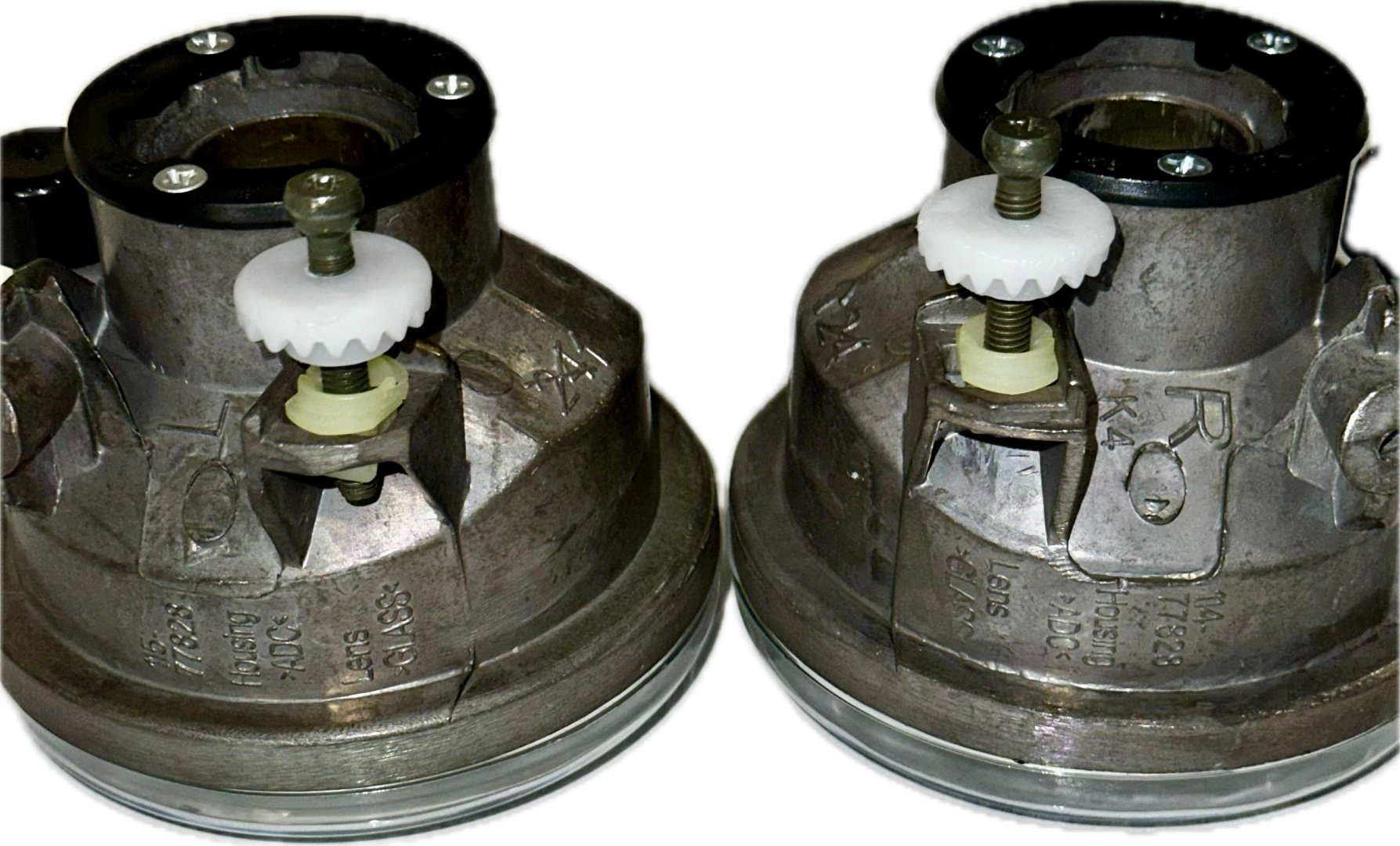SAT противотуманная фара ST-212-2038R купить,NaN