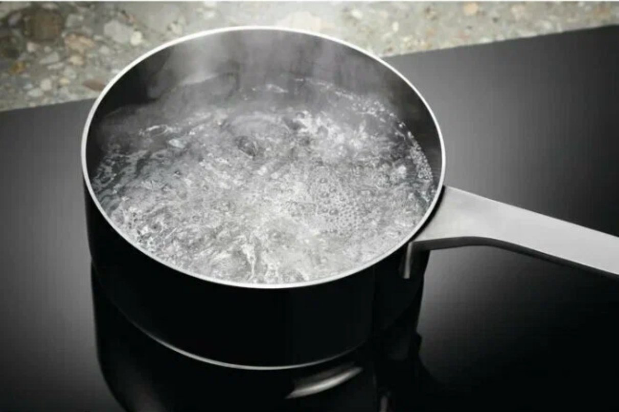 Варочная поверхность Electrolux LIV 63431 BK черный купить,426726