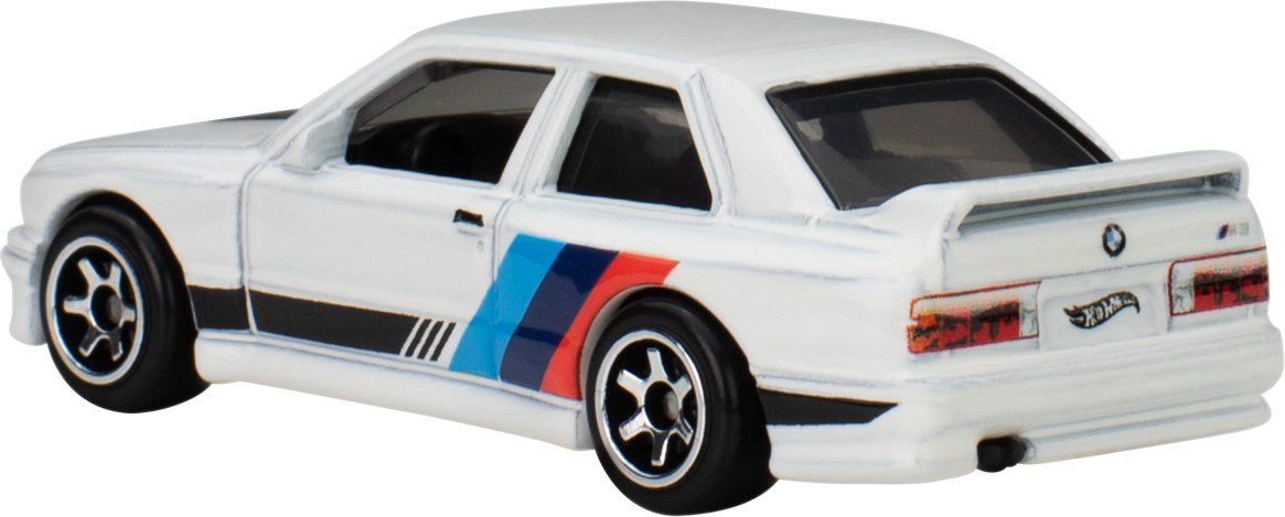 Легковая Hot Wheels Basic. Celebrations - 1992 BMW M3 белый купить,NaN