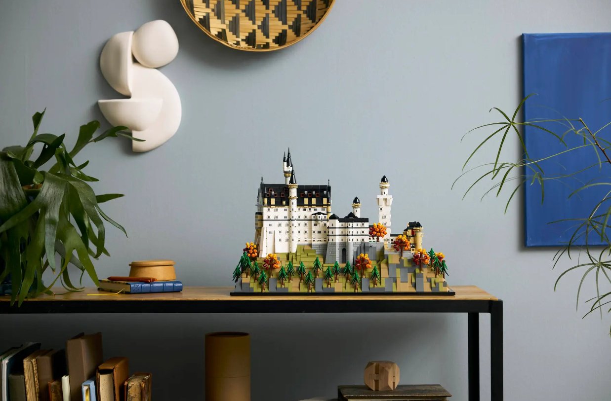 Конструктор LEGO Замок Нойшванштайн, деталей 3455 шт - ForteMarket Конструктор LEGO Замок Нойшванштайн, деталей 3455 шт купить,0