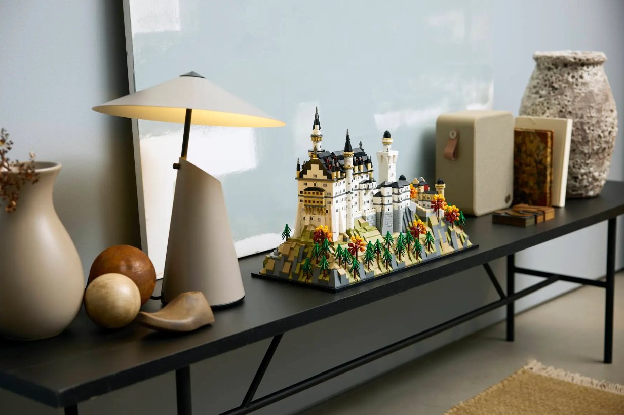 Конструктор LEGO Замок Нойшванштайн, деталей 3455 шт - ForteMarket Конструктор LEGO Замок Нойшванштайн, деталей 3455 шт купить,0