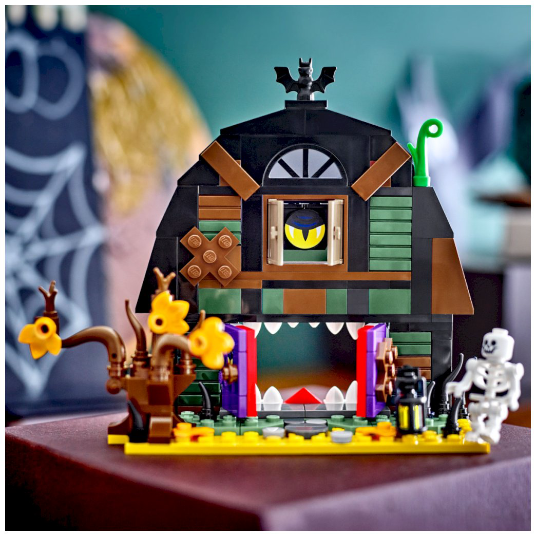 Конструктор LEGO Хеллоуинский амбар, деталей 205 шт купить,NaN