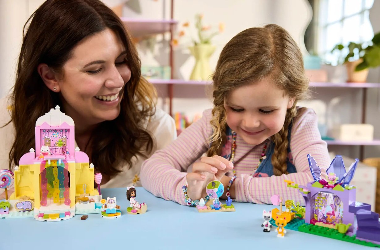 Конструктор LEGO Гора Сладких Удовольствий и Сад Кошек, деталей 263 шт купить,NaN