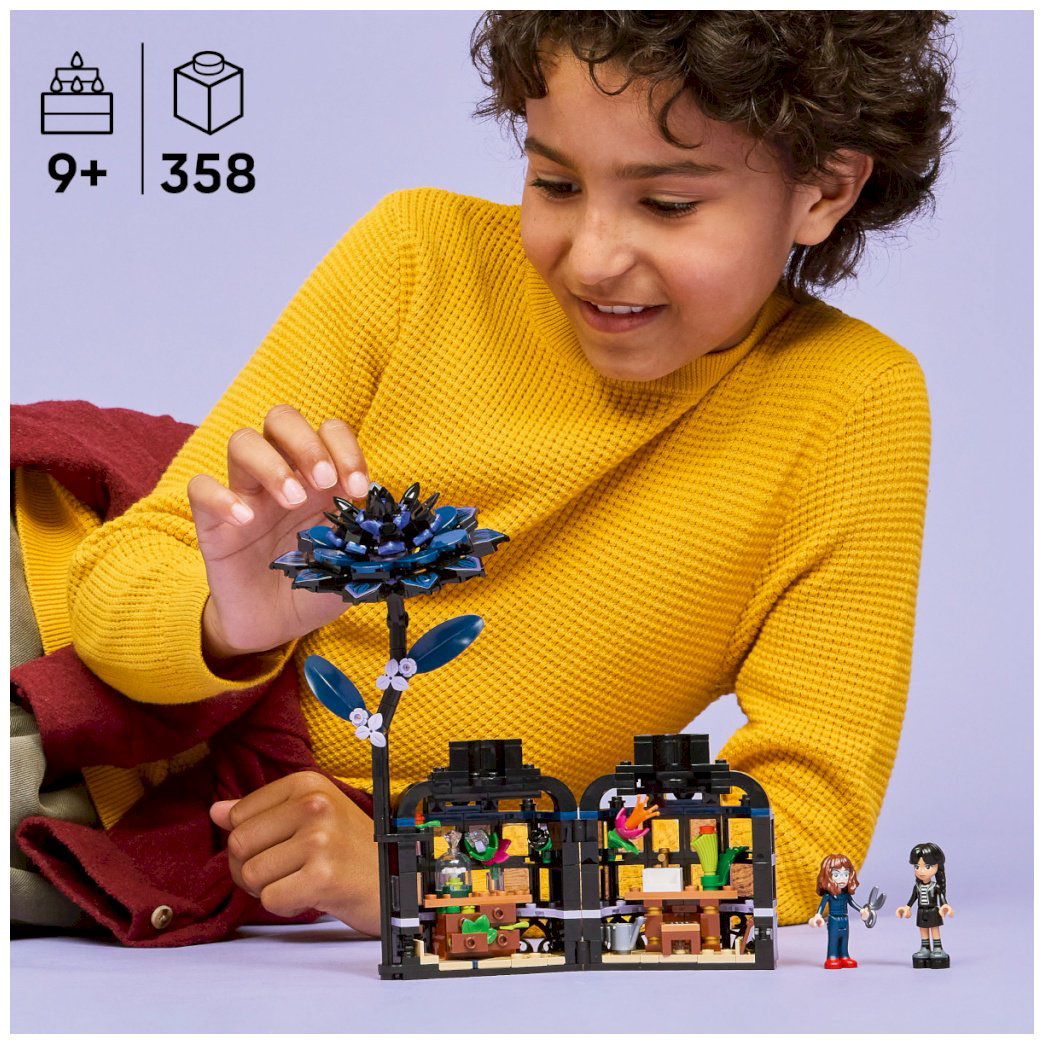 Конструктор LEGO Черная георгина Wednesday, деталей 358 шт купить,NaN