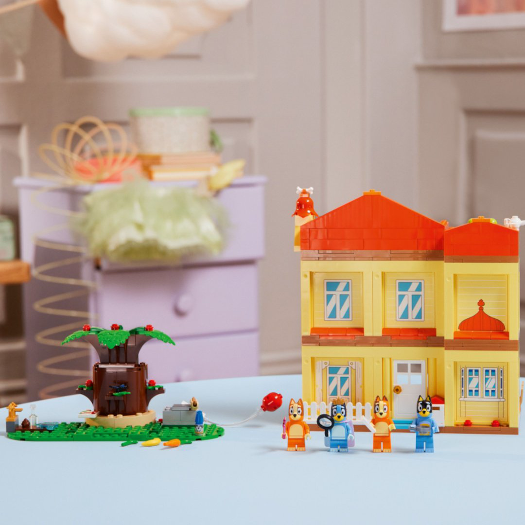 Конструктор LEGO Семейный дом Блюи Bluey, деталей 382 шт купить,NaN
