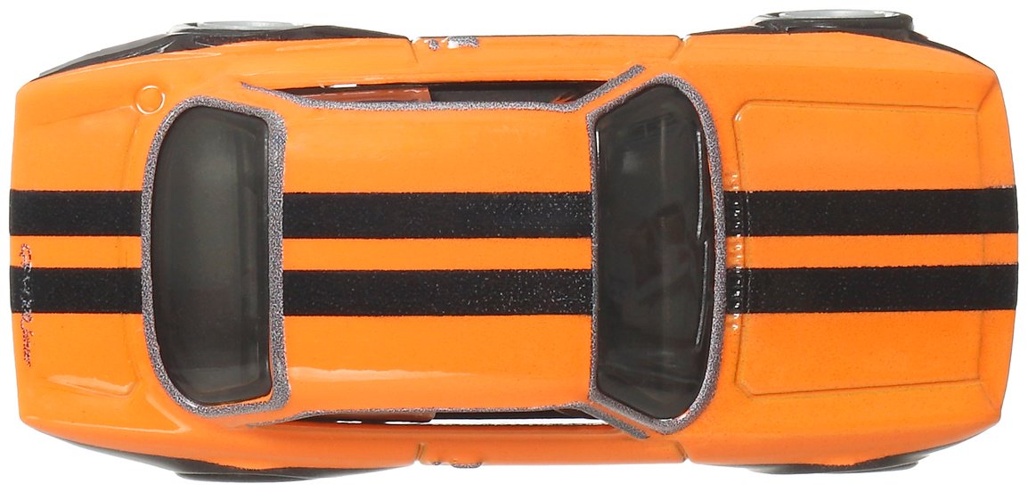 Легковая Hot Wheels Alfa Romeo Giulia Sprint GTA оранжевый