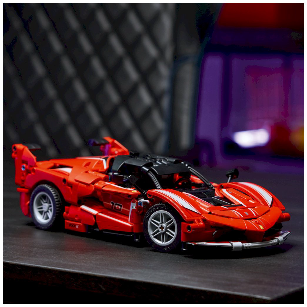 Конструктор LEGO Ferrari FXX K Technic, деталей 897 шт купить,51442
