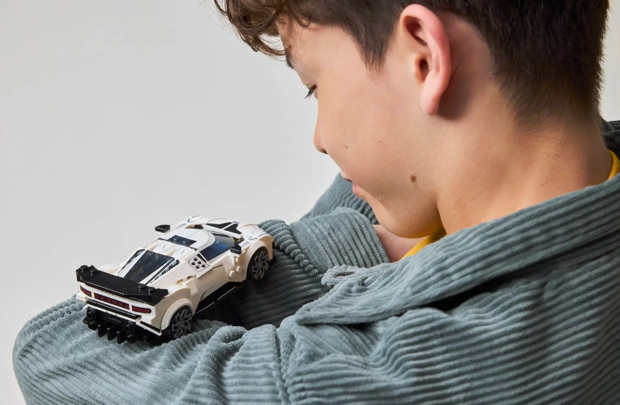 Конструктор LEGO Гиперспортивный автомобиль Bugatti Centodieci, деталей 291 шт - ForteMarket Конструктор LEGO Гиперспортивный автомобиль Bugatti Centodieci, деталей 291 шт купить,20490