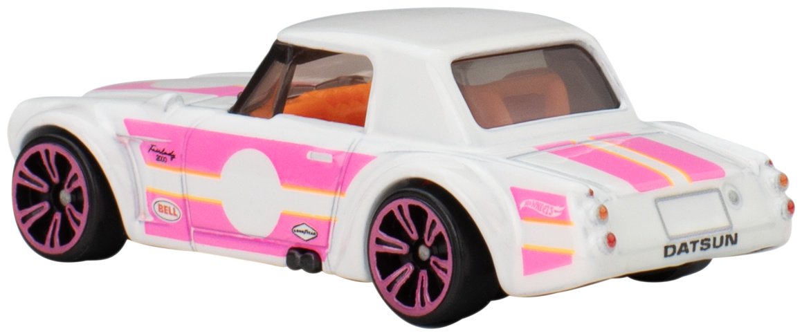 Легковая Hot Wheels Datsun Fairlady 2000 белый