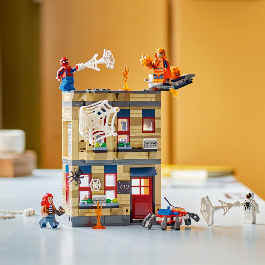 Конструктор LEGO Квартира Питера Паркера Marvel, деталей 394 шт купить,NaN