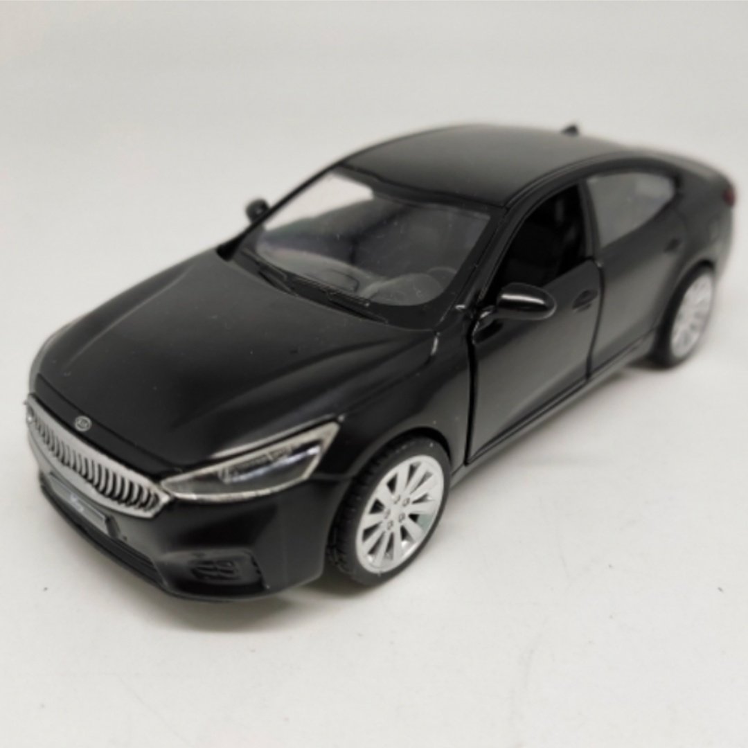 Легковая MSZ KIA K7 черный купить,NaN