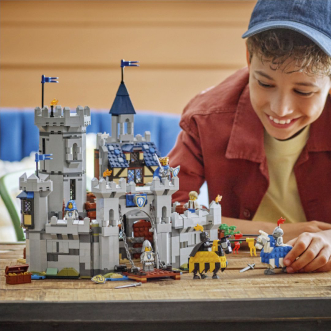 Конструктор LEGO Средневековый замок конного рыцаря Creator, деталей 1371 шт купить,NaN