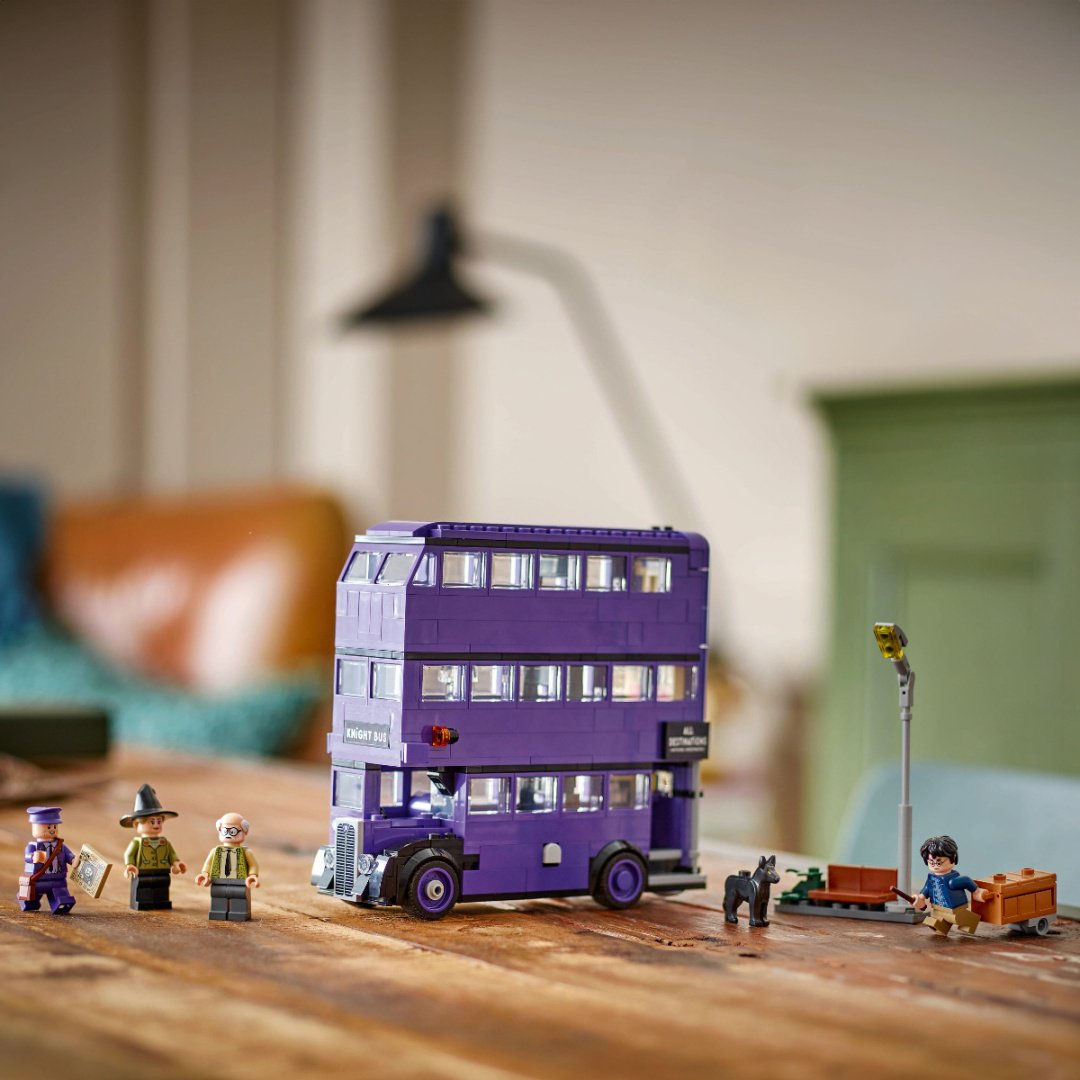 Конструктор LEGO Приключение на автобусе Ночной рыцарь, деталей 499 шт купить,NaN
