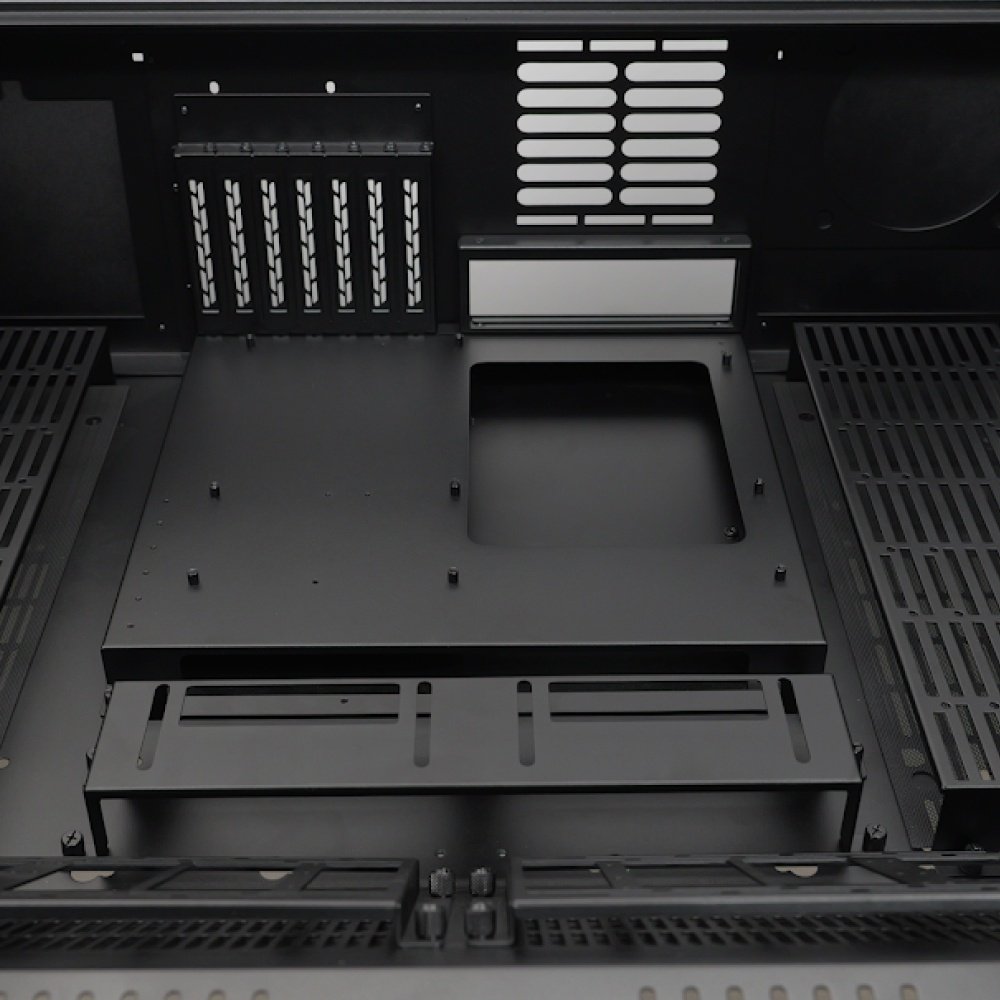 Корпус LIAN LI Корпус-стол Lian Li DK-07X, E-ATX/ATX/M-ATX Black G99.DK07X.10EU черный купить,0