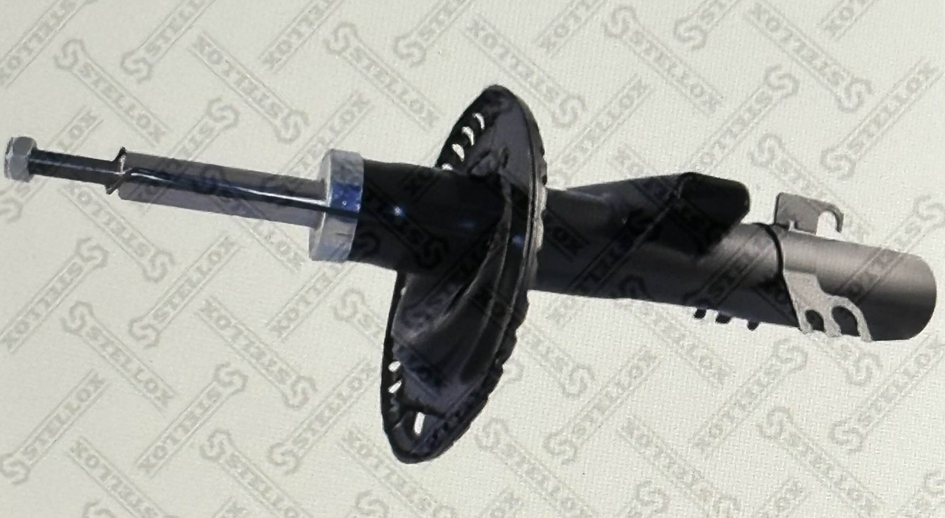 Амортизатор Stellox передний 4203-9302SX 1 шт
