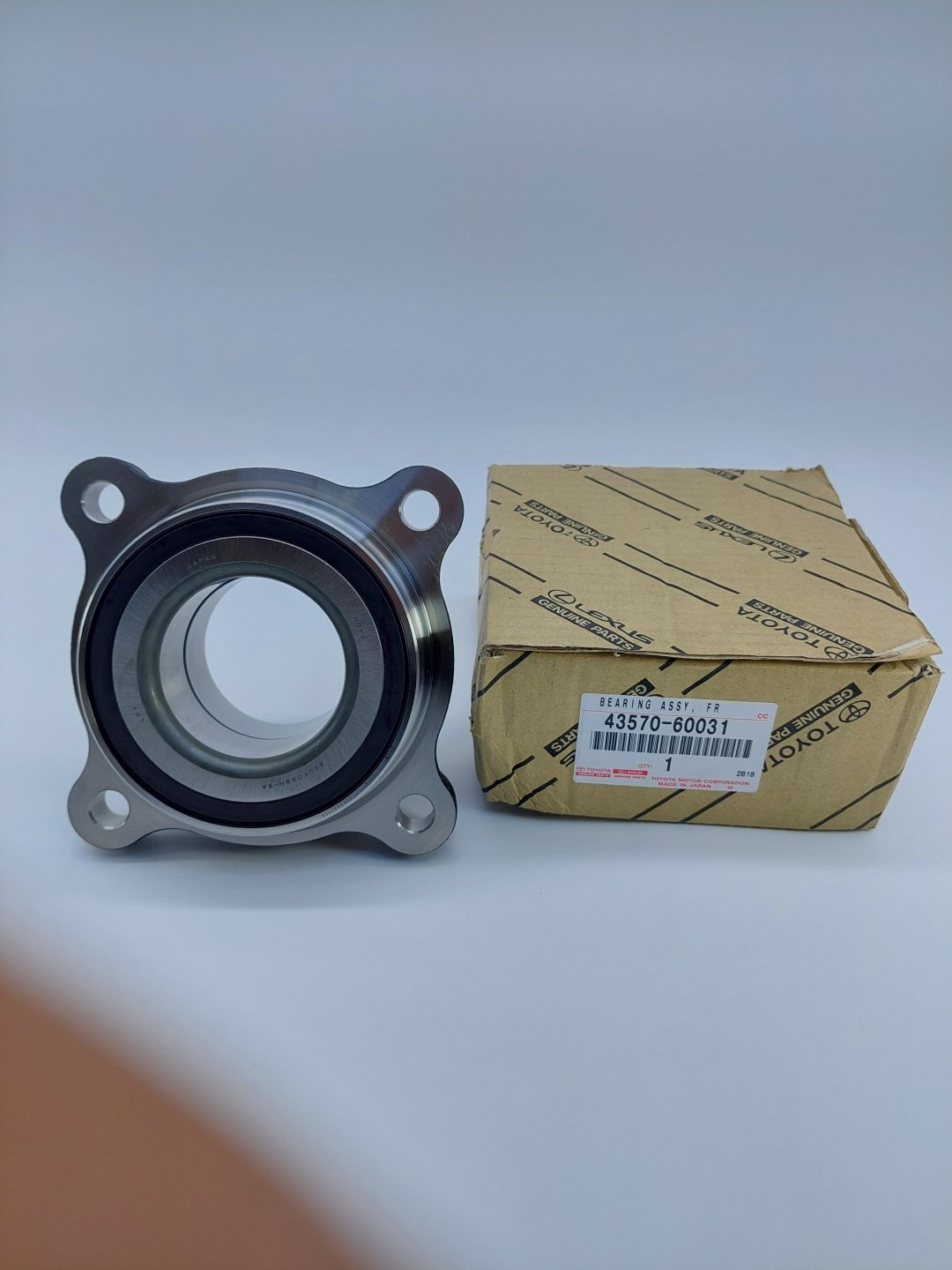 Toyota ступица 43570-60031 купить,NaN