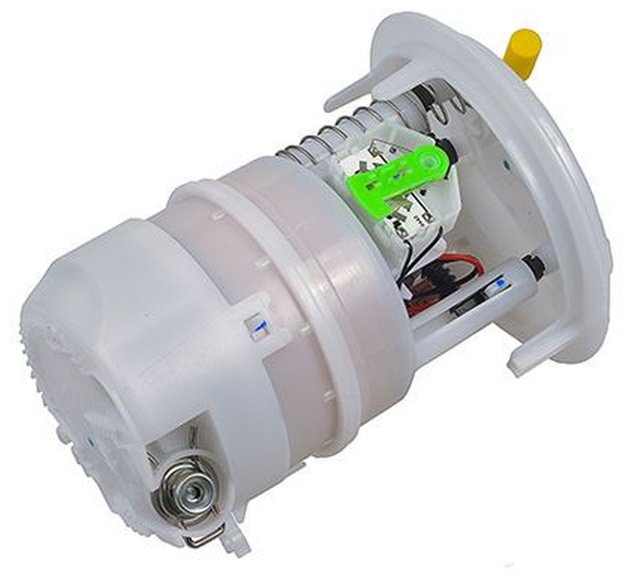 Топливный насос Stellox 10-02051-SX купить,33900