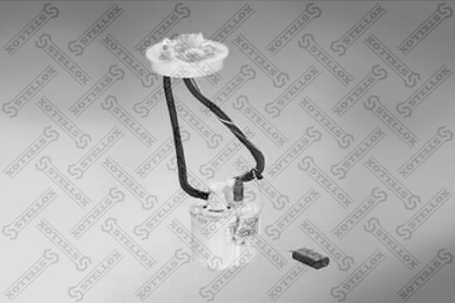 Топливный насос Stellox 10-02042-SX купить,35760