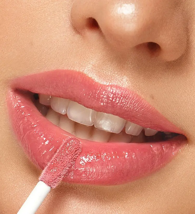 LUXVISAGE Miracle Сare блеск для губ 105 Berry Rose купить,NaN
