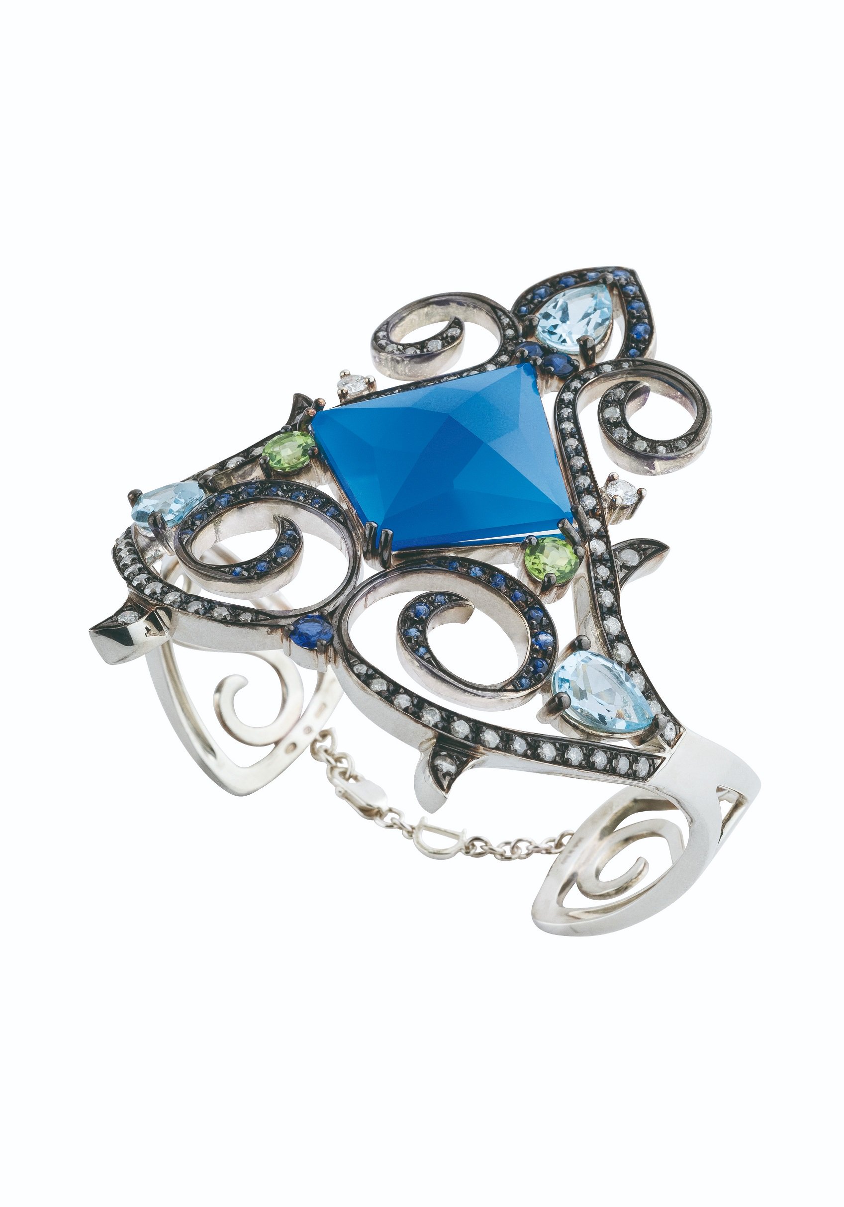 Браслет Damiani 8234 д 17р 49,2гр 6,4гр 1,88ct 1,26ct. купить,NaN