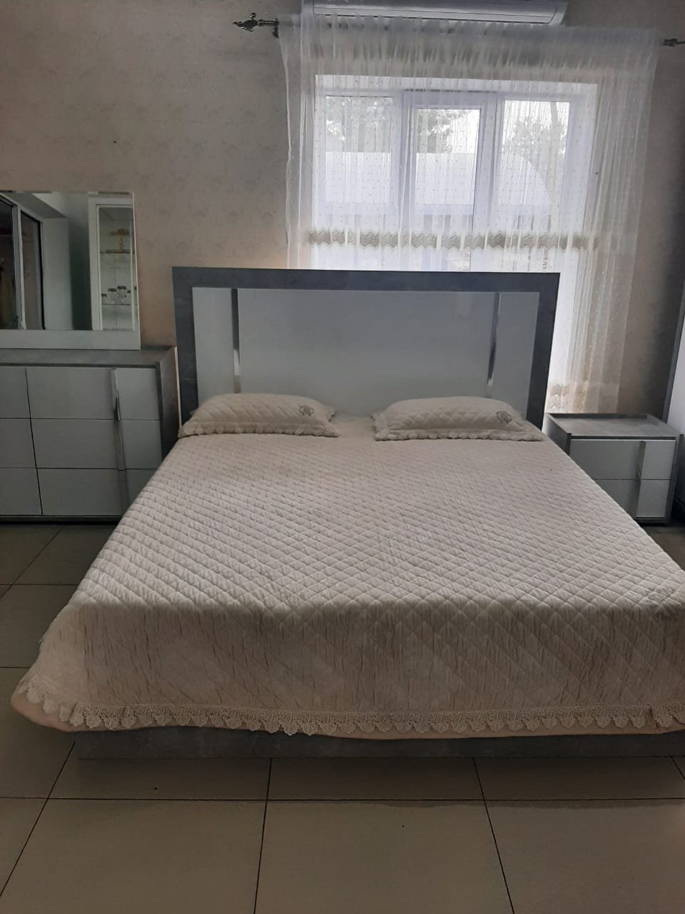 Спальный гарнитур Оливия 6Д асфальт/белый глянец - ForteMarket Спальный гарнитур Оливия 6Д асфальт/белый глянец купить,0