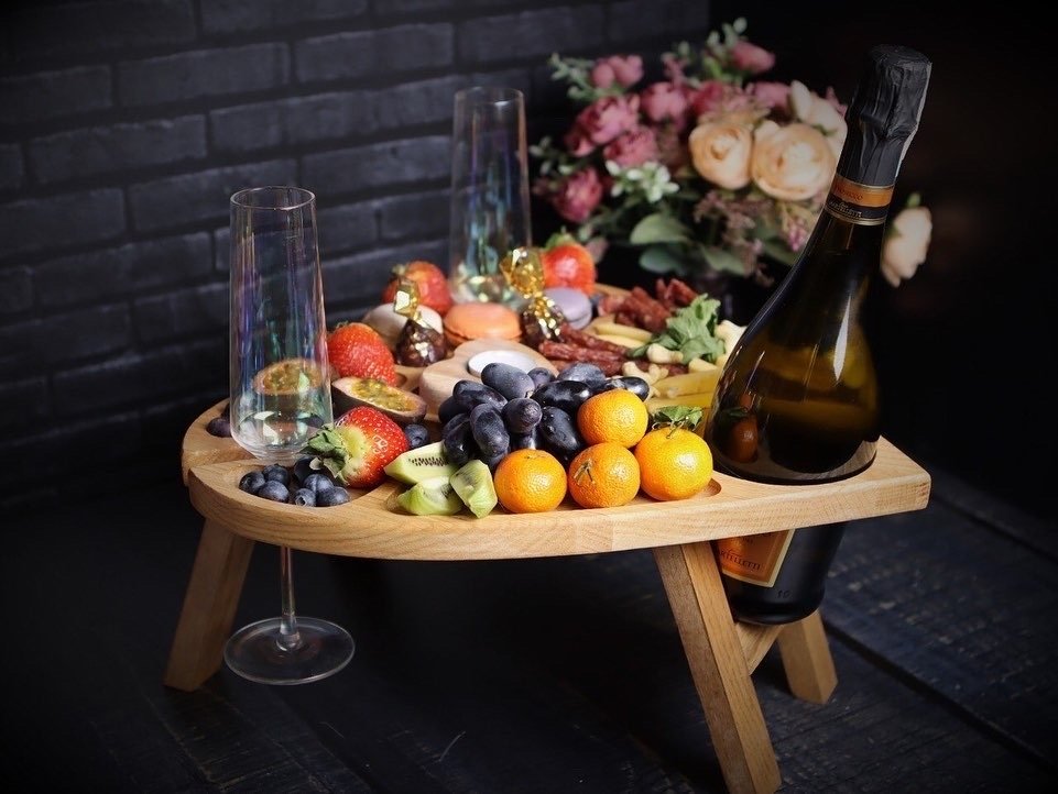 Поднос Дубовый винный стол Romantic 38х16 см - ForteMarket Поднос Дубовый винный стол Romantic 38х16 см купить,0