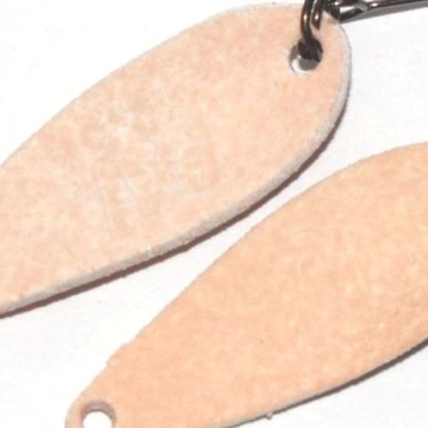 Блесна FOREST Forest Lure Pal 1.6g 1 шт 24 мм Pink Glow купить,NaN