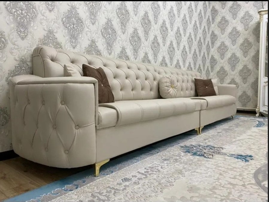 Диван Честер, 350х90 см, обивка ткань, бежевый купить,NaN