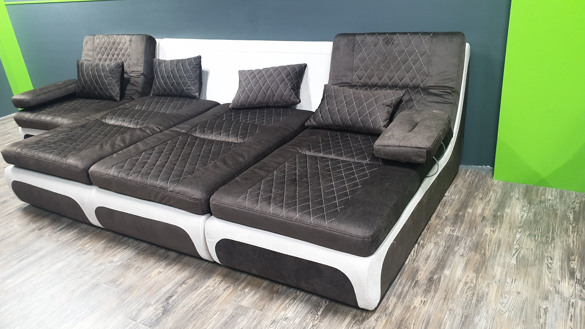 Диван угловой Бозен, 360х180 см, обивка ткань, коричневый купить,NaN