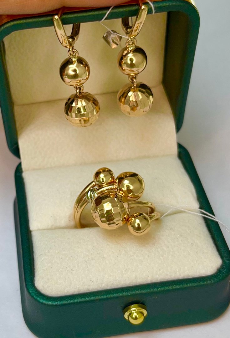 Комплект Diamond Exclusive 76543 18р 8,47гр. купить,NaN