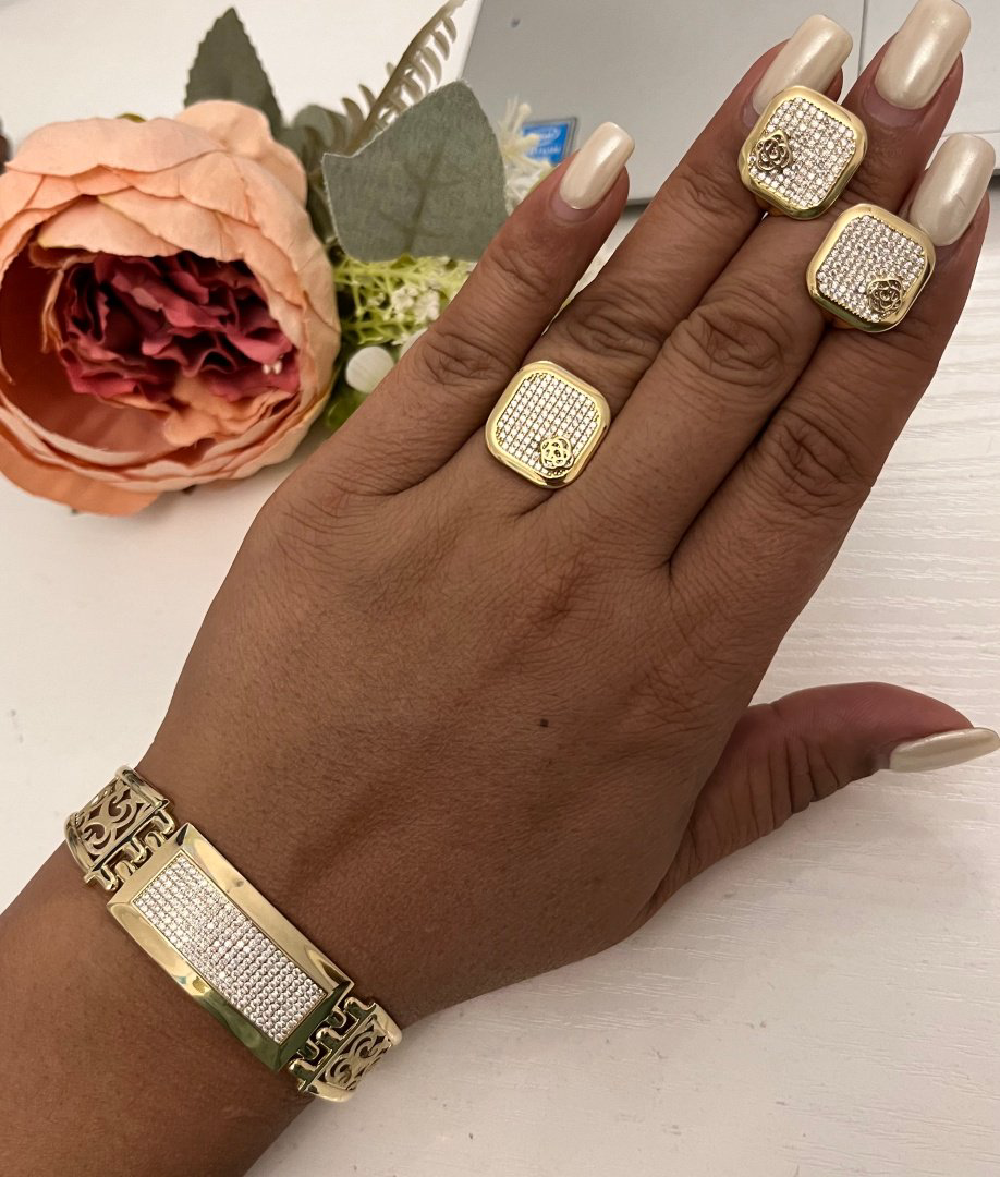 Комплект Carier Gold 444322 18р 8,29гр. купить,NaN