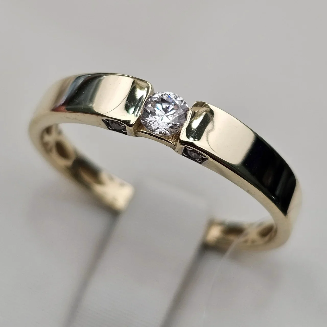 Кольцо Deimantas 112685542 19р 1,96гр. купить,NaN