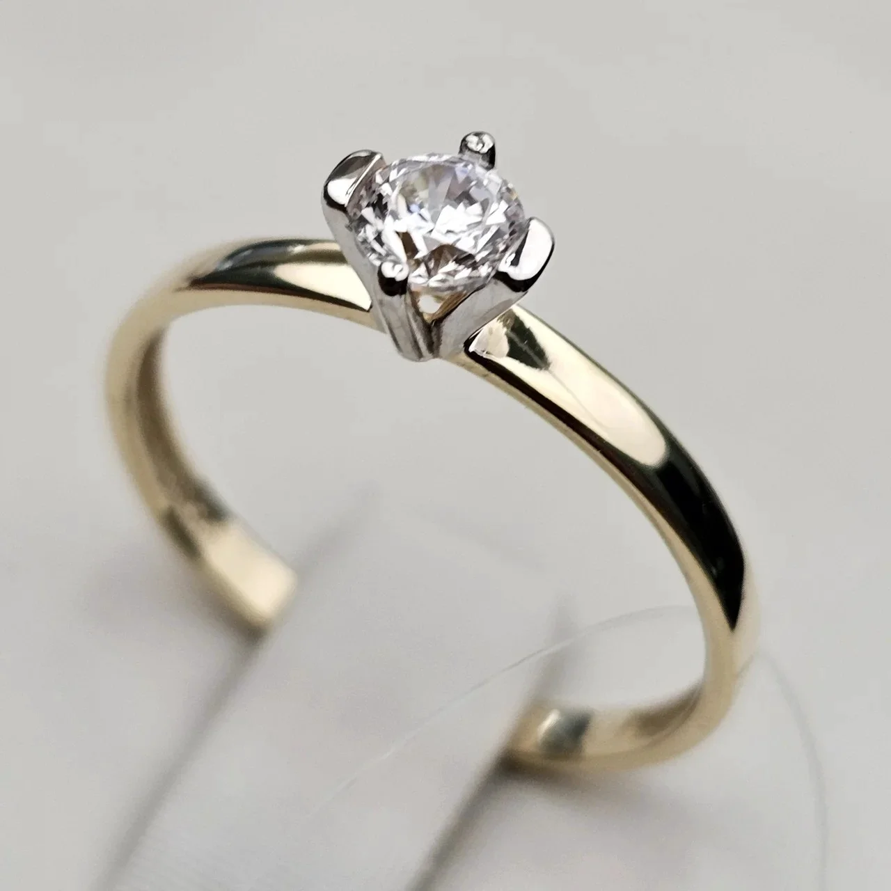 Кольцо Deimantas 112685384 17р 1,37гр. купить,NaN