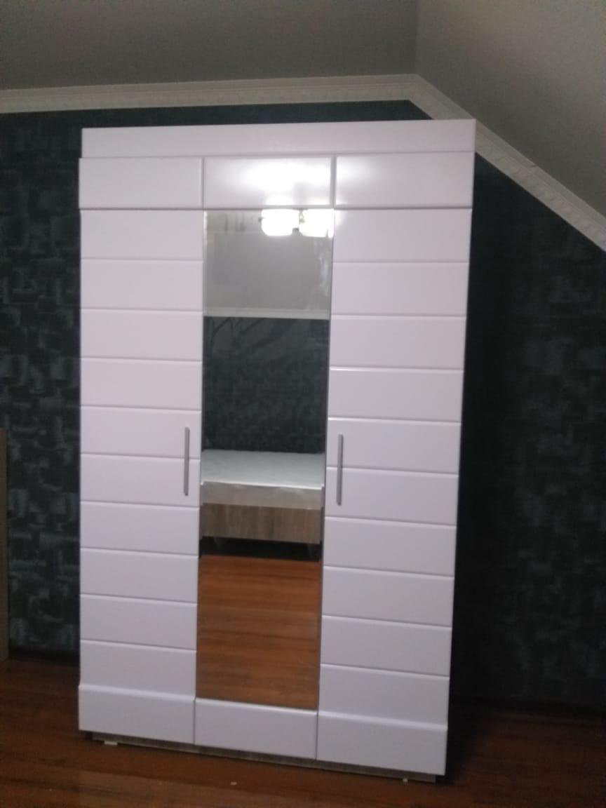 Распашной шкаф КМК Роксет, 137.5x231х61.5 см, белый, бежевый купить,NaN