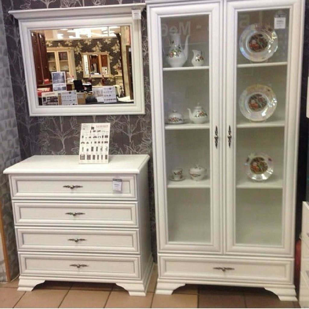 Шкаф-витрина Гербор Кентуки REG2W1S 210х99.5х44см белый купить,NaN