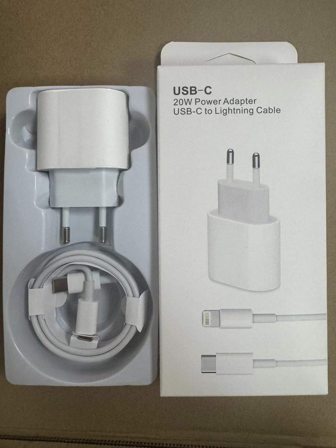 Зарядное устройство 20w.Быстрая зарядка Lightning, USB Type-C белый