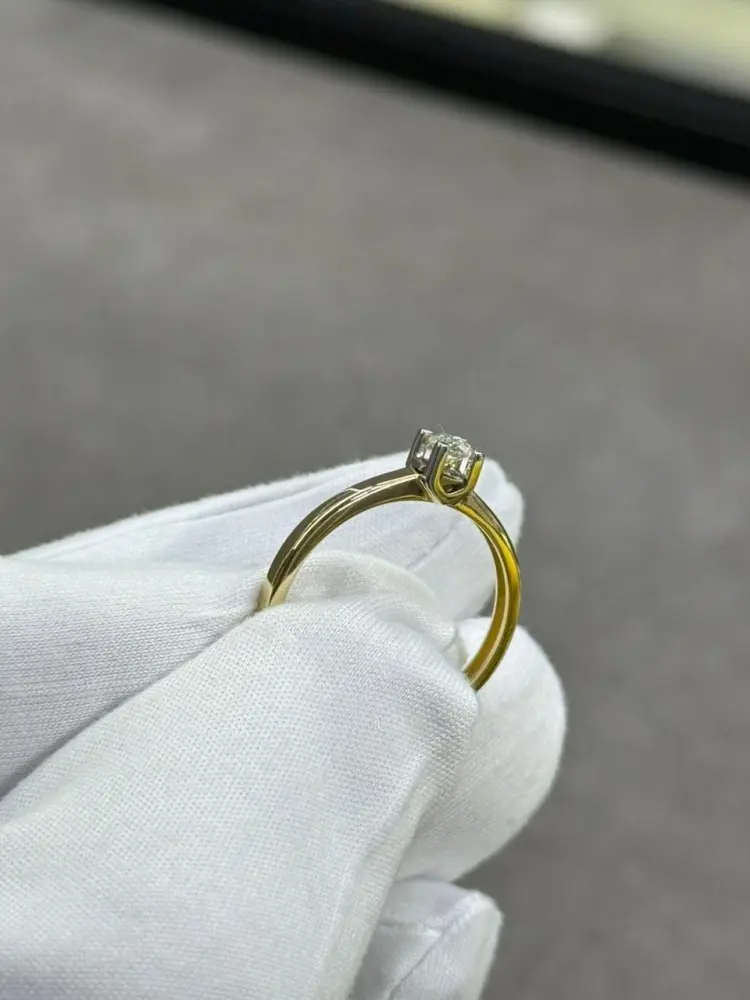PRESTIGE JEWELRY К-1646-03 размер 17.5 вес 1.5 г золото, бриллиант купить,NaN