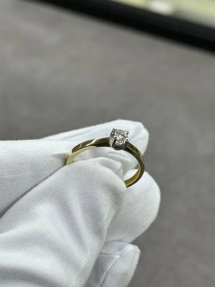 PRESTIGE JEWELRY К-1646-03 размер 17.5 вес 1.5 г золото, бриллиант купить,NaN