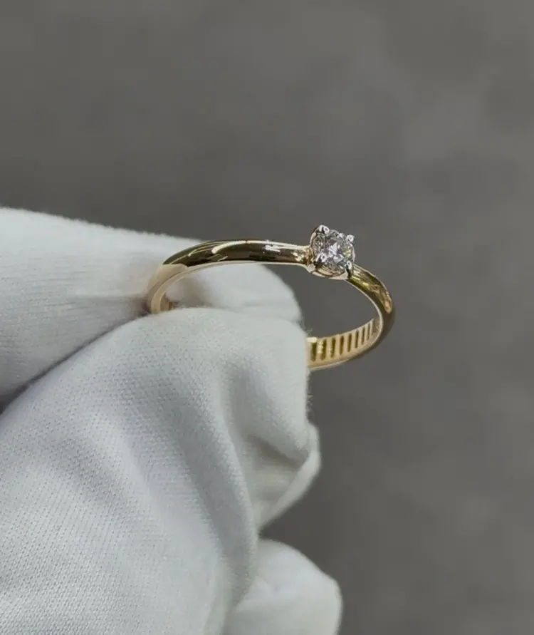 PRESTIGE JEWELRY К-130-01 размер 16 вес 1.6 г золото, бриллиант купить,NaN