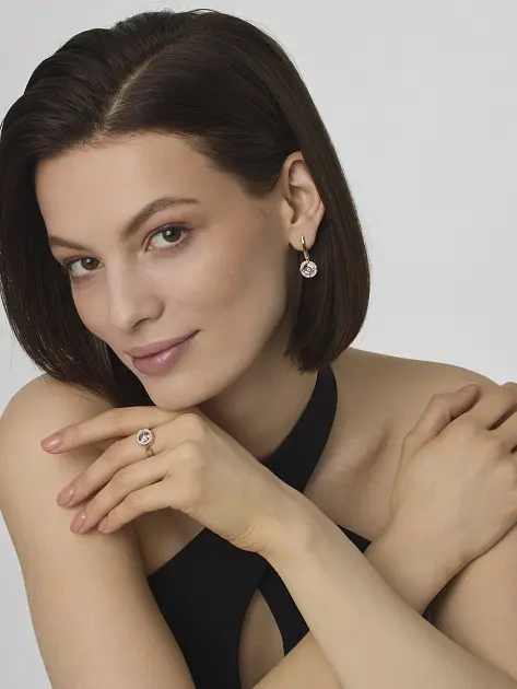 Серьги АЛЬКОР 24326-100 вес 4.84 г золото, бриллиант купить,NaN