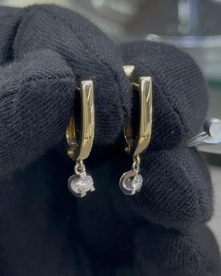 Серьги ЛЕТО 270-2320 вес 3.6 г золото, бриллиант купить,639750