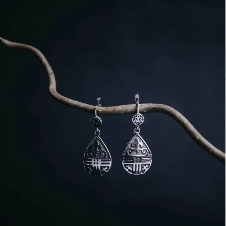Серьги Кристалл-L С-0506-1 вес 8 г серебро, без вставок - ForteMarket Серьги Кристалл-L С-0506-1 вес 8 г серебро, без вставок купить,33200