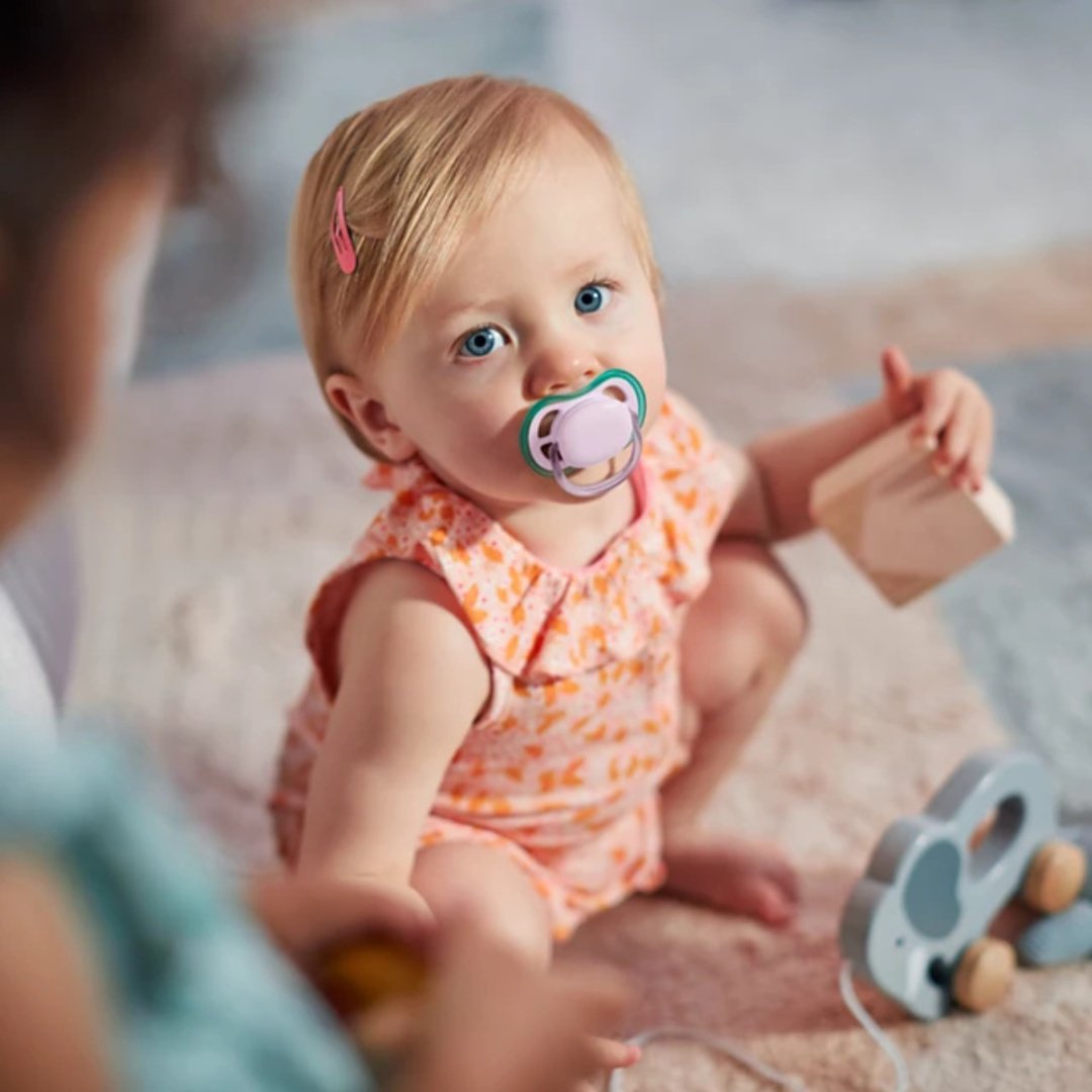 Набор пустышек Philips Avent SCF085/24, 2 шт, мультиколор купить,0